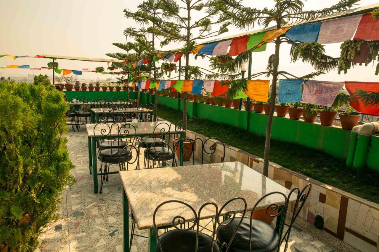 Hotel Nepalaya Катманду Екстериор снимка